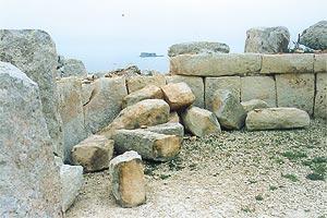 Mnajdra temple 3,000 BC vandalised Mystical teachings of Ancient temples