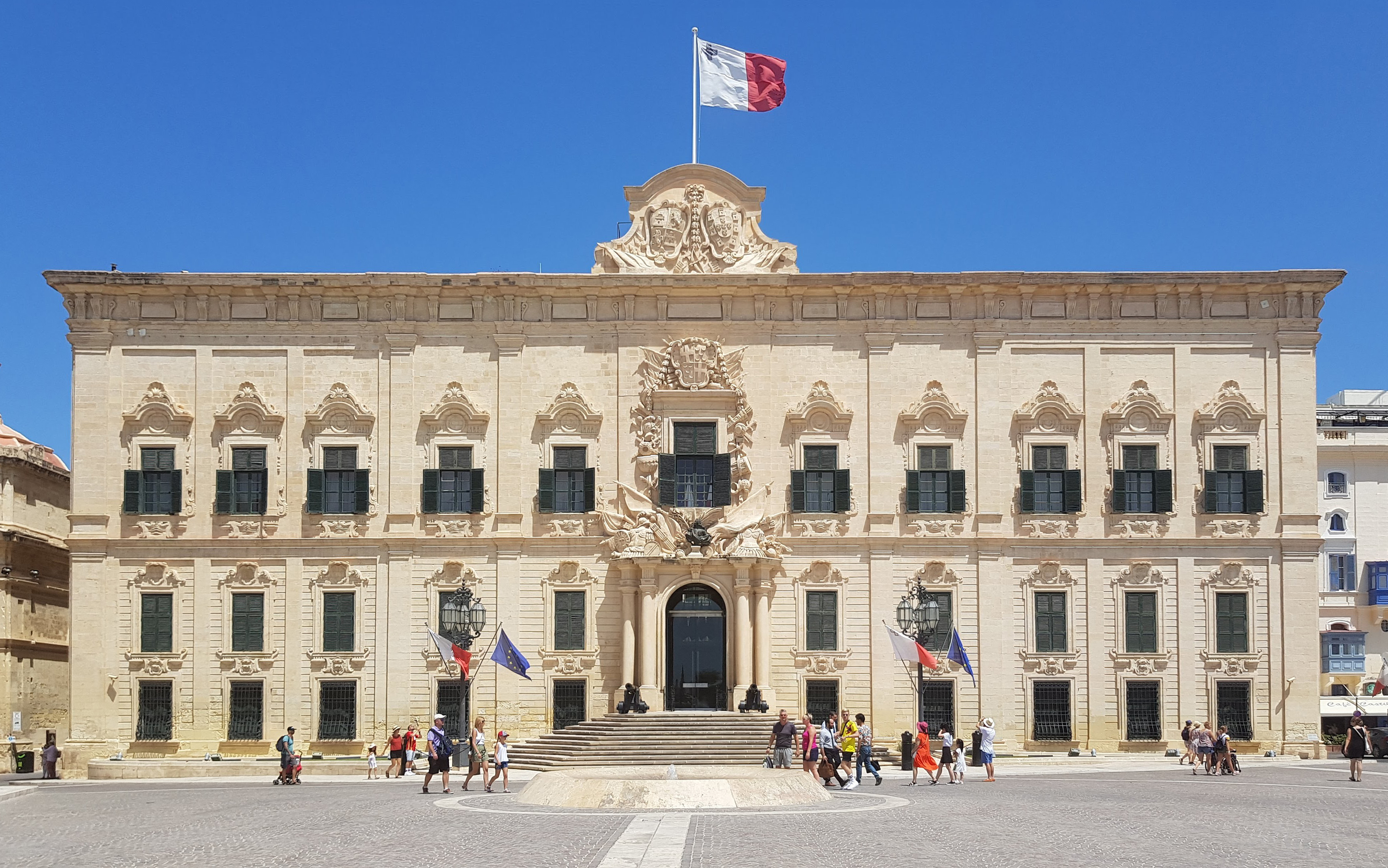 Auberge_de_Castille,_Valletta_001